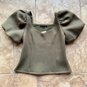 NWT English Factory Puff Sleeve Scuba Top, M